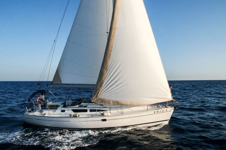 Tenerife: Sailboat Tour with Food and Snorkeling - Meeting the crew at Puerto Colón
