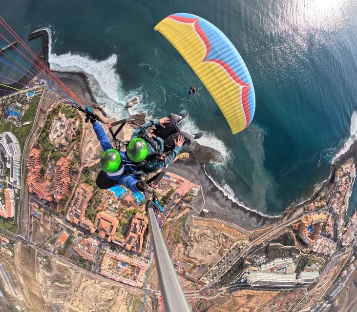 Tenerife: Tandem Paragliding in Adeje with hotel transfer - The coastal landing and return journey
