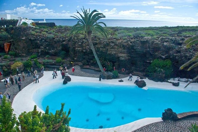 Timanfaya, Golfo, Jameos Agua & Camel Ride (opt) - Lanzarote - Jameos del Agua and César Manrique’s volcanic design
