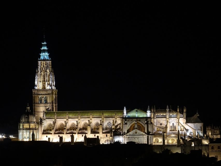 Toledo: Cathedral Tour with a Local Guide - Why Toledo Cathedral deserves a guided visit