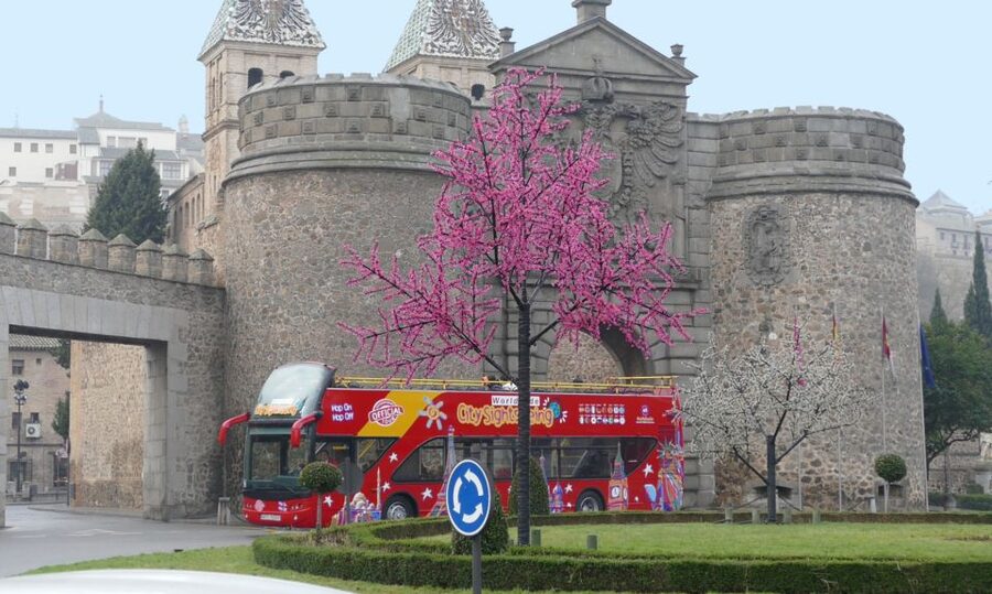 Toledo: City Sightseeing Hop-On Hop-Off Bus Tour & Extras - Stop 7: Puente San Martin