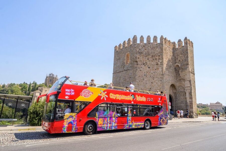 Toledo: City Sightseeing Hop-On Hop-Off Bus Tour & Extras - Starting at the Alcázar, with one important change
