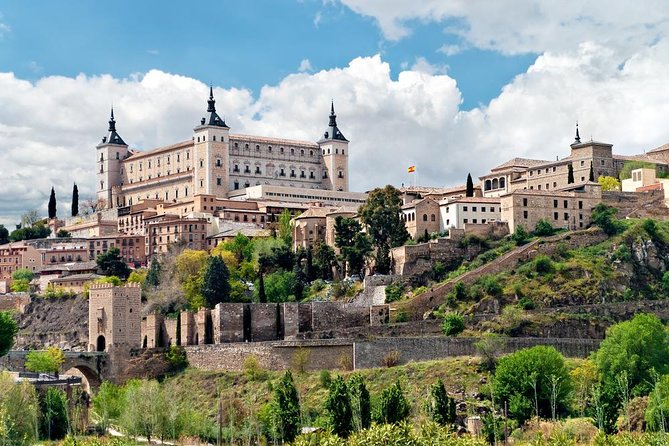Toledo Half Day Tour with Cathedral, St Tome Church & Synagoge - Coach travel, timing, and free time