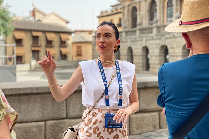 Toledo Jewish Heritage Private Tour with expert local guide - Through the Jewish quarter’s narrow lanes
