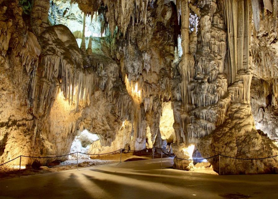 Torremolinos/Benalmadena: Nerja Caves Tour with Frigiliana - The guides make a real difference