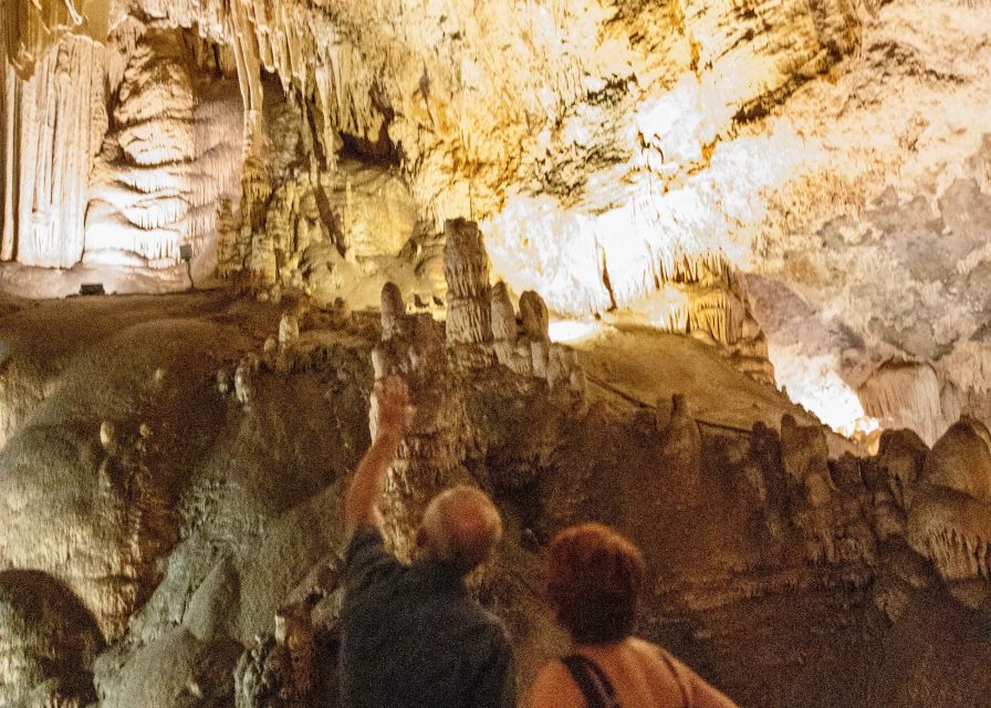 Torremolinos/Benalmadena: Nerja Caves Tour with Frigiliana - Booking advice for a smoother day