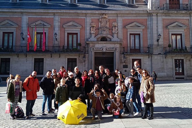 Tour "Madrid of the Austrias" | Old Town ❤️ - San Miguel Market adds a taste of present-day Madrid