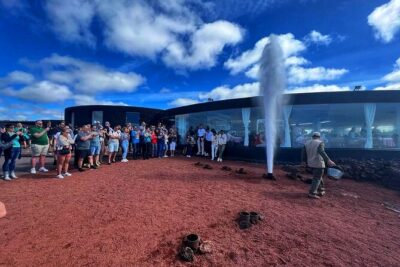 Tour to Timanfaya, Jameos del Agua, Cueva de los Verdes and viewpoint from the cliff