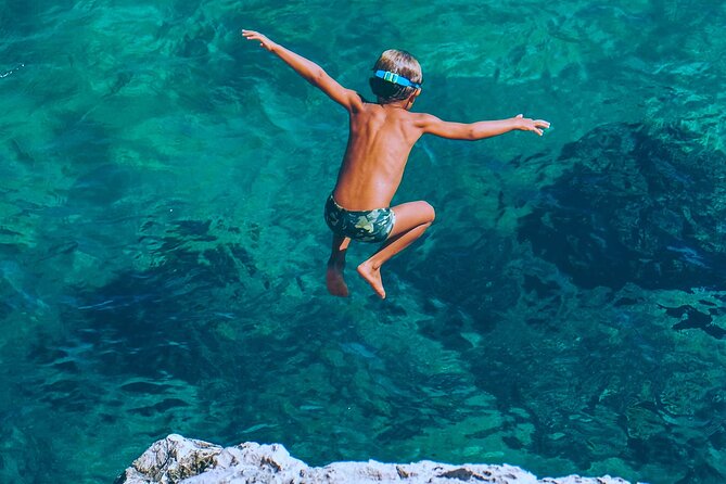 Uncharted Marine Reserve Cave, Snorkel & Cliff Jumping Kayak Tour - A Sea Cave, a Marine Reserve, and a Cliff-Jump Stop