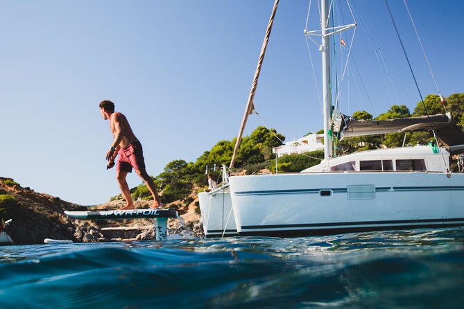 Unforgettable experience in Catamaran Ibiza - LAGOON 400 - Cala d’Hort, lunch and a longer break