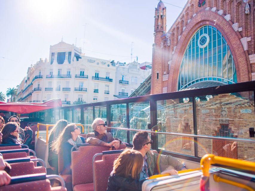 Valencia: 24 or 48-Hour Hop-on Hop-off Bus Ticket - Stops 6 to 10: Aqua, the marina, beach, and port