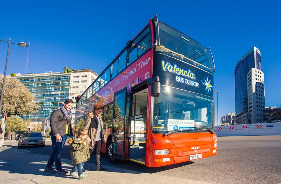 Valencia: 24 or 48-Hour Hop-on Hop-off Bus Ticket - Stops 1 to 5: center, bullring, Fallas, and futuristic Valencia