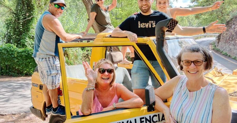 Valencia: Albufera Jeep and Boat Tour - The open-top Jeep ride through Albufera