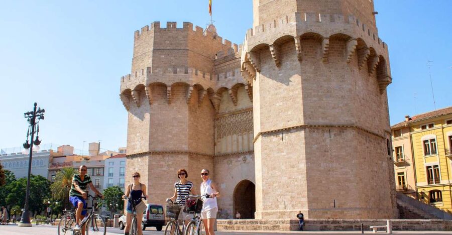 Valencia Bike Tour - Serranos Towers and the medieval city gates