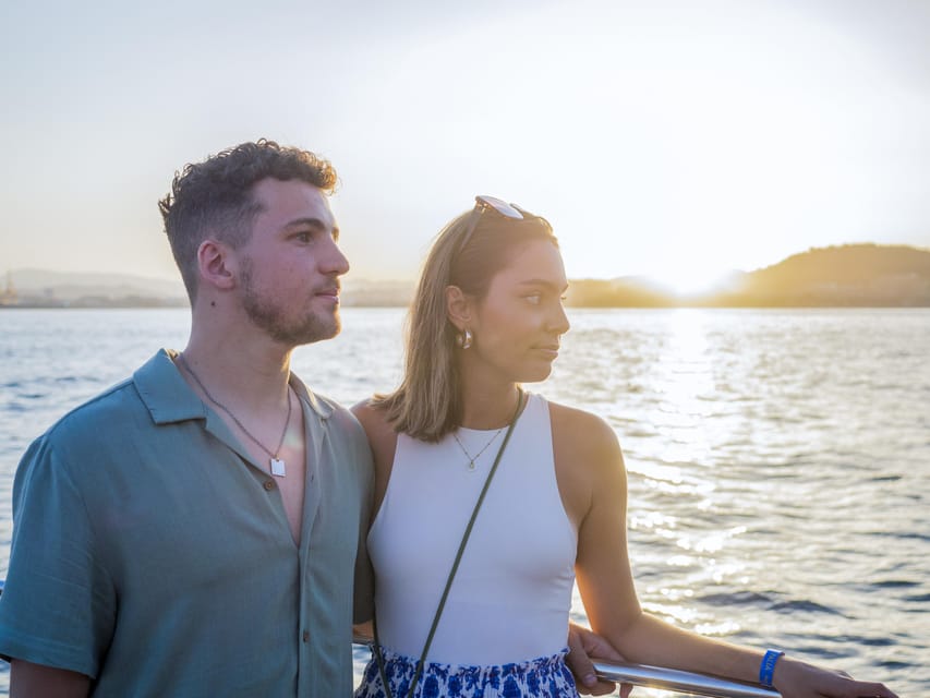 Valencia: Catamaran Cruise with Sunset Option - Key points to know before you book