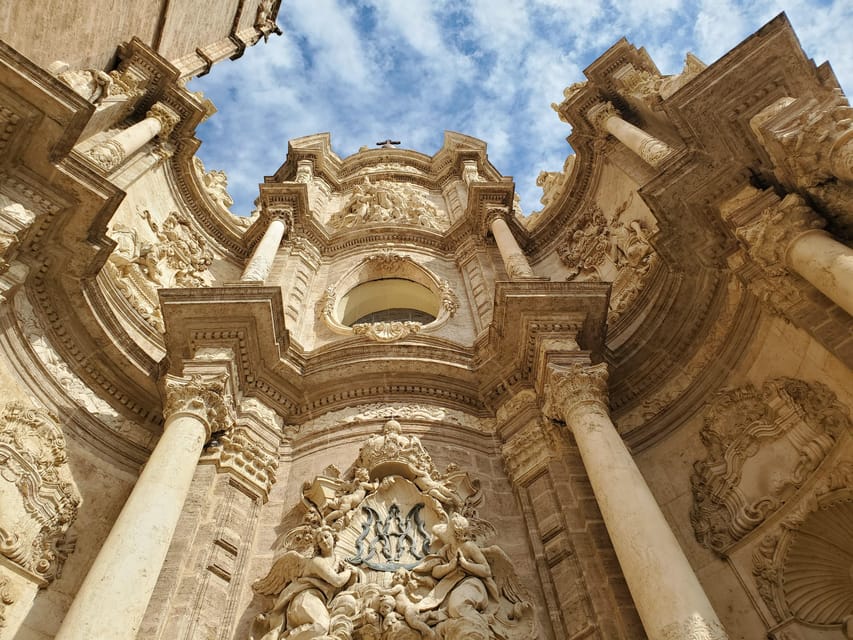 Valencia: Cathedral, St Nicholas, and Lonja de la Seda Tour - Why this Valencia walking tour works