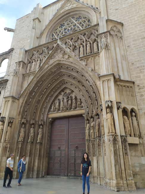 Valencia: City Walking Tour with Top Attractions - ITALIAN - From the Generalitat to the Plaza de la Virgen