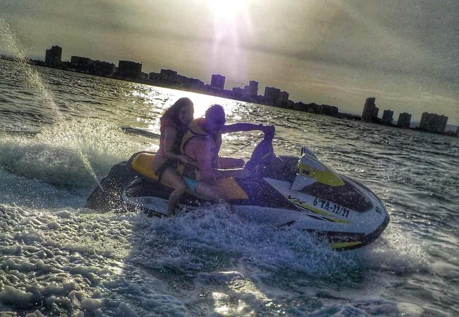 Valencia: Pobla de Farnals JetSki Rental, photos &BeachClub - Cala Blava Beach Club and pool access