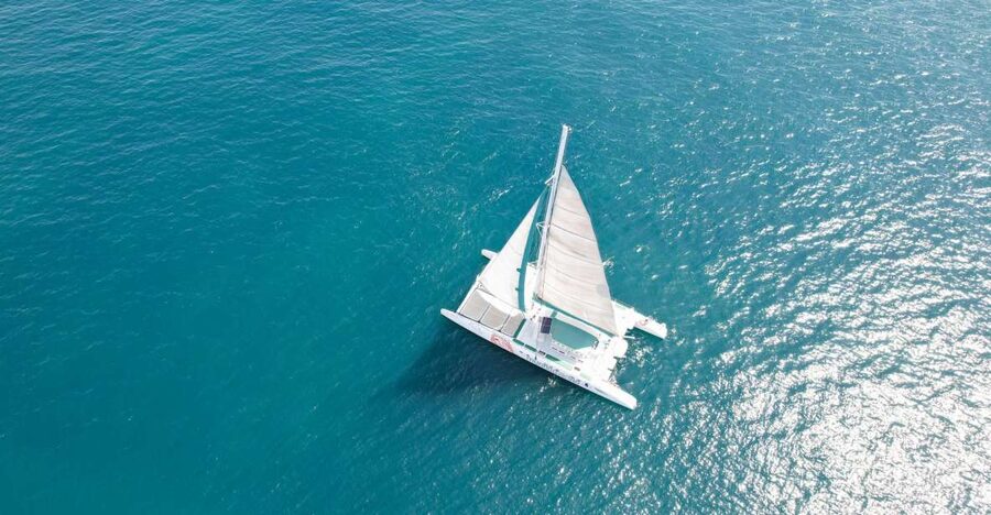 Valencia: Sailing Catamaran Cruise with Valencian Lunch - Coastline Views and a Quiet Pace