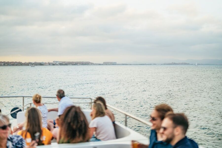 Valencia: Sunset or Daytime Catamaran Cruise with Drink - How long is the cruise in real terms?