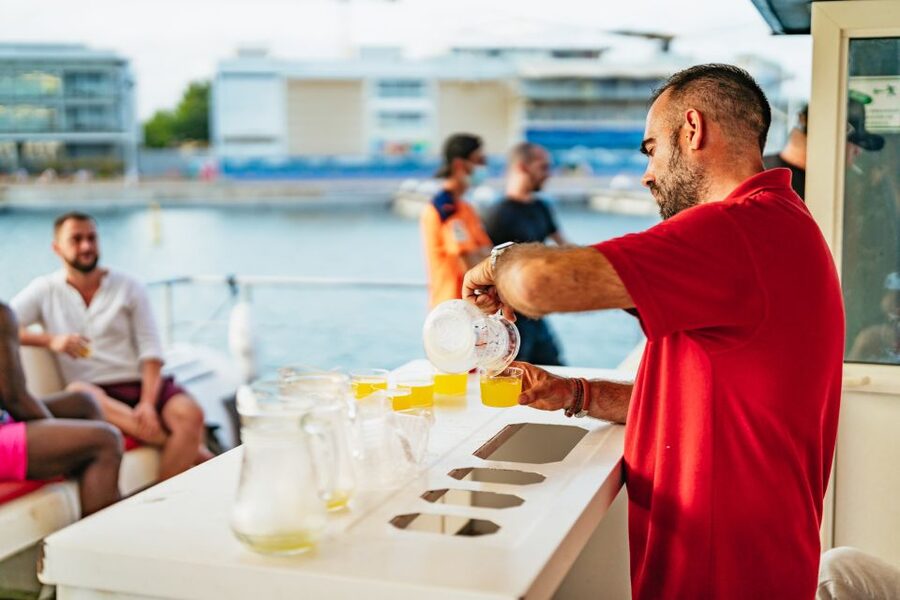 Valencia: Sunset or Daytime Catamaran Cruise with Drink - Motion, wind, and what to wear