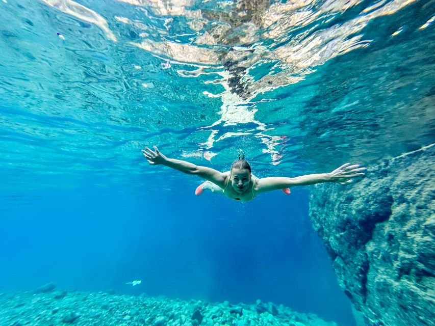 Valencia: Waterfalls and Thermal Springs Tour with Swimming - Who should book this experience