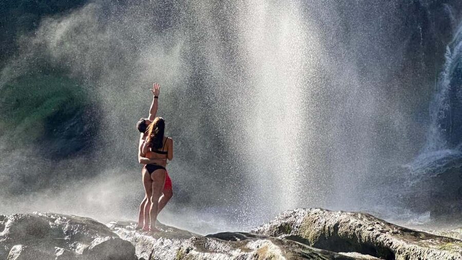 Valencia: Waterfalls and Thermal Springs Tour with Swimming - The Nomad Soul Retreat and the practical middle of the day