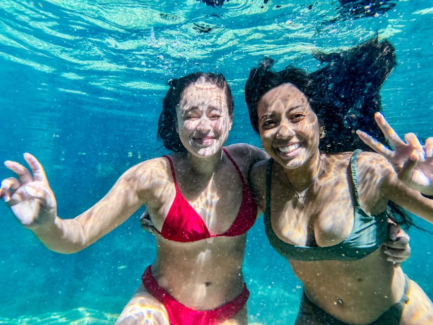 Valencia: Waterfalls and Thermal Springs Tour with Swimming - The Bridal Veil waterfall and the first taste of the mountains