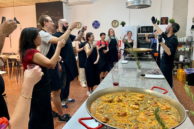 Valencian paella cooking class, tapas and visit to Ruzafa market. - Starting at San Valero Parish and Ruzafa Market