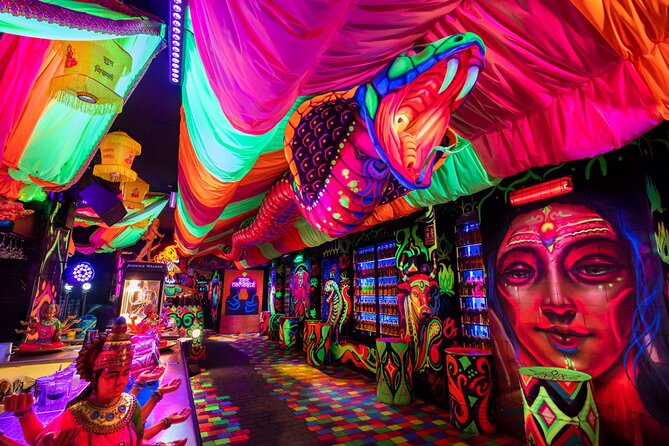 VIP Entrance Ticket to Our Secret Alley in Madrid - Key points to know before you book