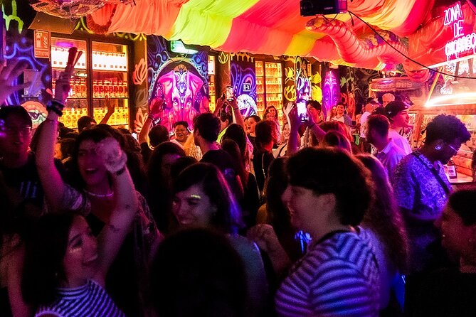 VIP Entrance Ticket to Our Secret Alley in Madrid - Practical timing advice for your Madrid night