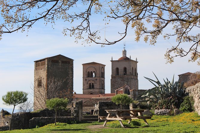 Visit Trujillo Medieval Scene and Route of the Discoverers - The Alcazaba, castle, and underground cisterns