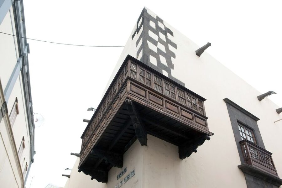 Walking tour Vegueta Old Town Las Palmas ( only in english) - Noble houses and Canarian balconies