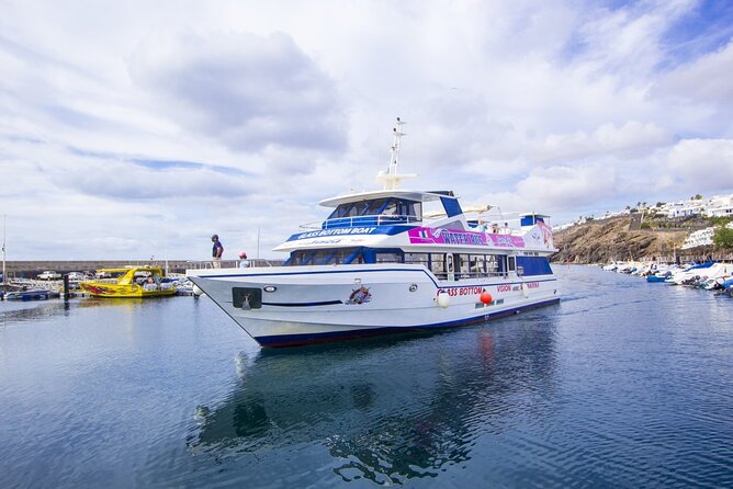 Water Taxi: Puerto del Carmen - Puerto Calero - A glass-bottom pause adds more than transport