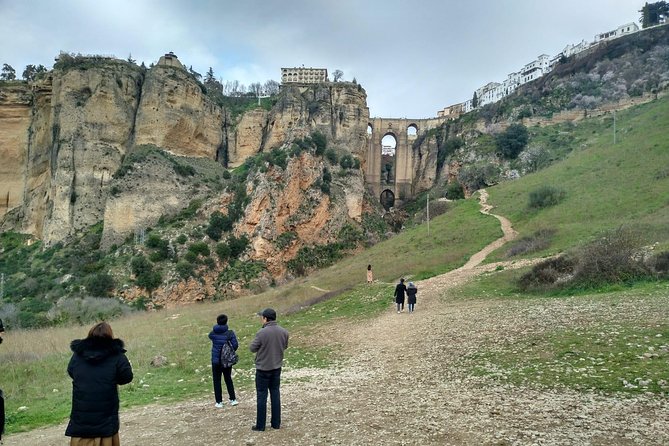 White Villages and Ronda Day Tour from Seville - Walking, weather, and comfort